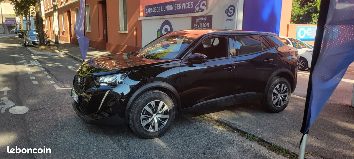 Peugeot 2008 1.5 BlueHDi 110 Active Business 2021