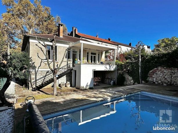 Maison 5 pièces 155 m²
