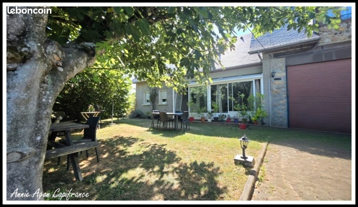 Maison 7 pièces 301 m² · à Poumarous · 301 m² · 335 000 €