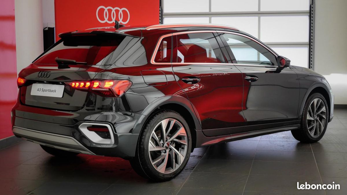 Audi A3 ALLSTREET TFSI e Hybride rechargeable 204 S tronic 6 Avus (image 8)