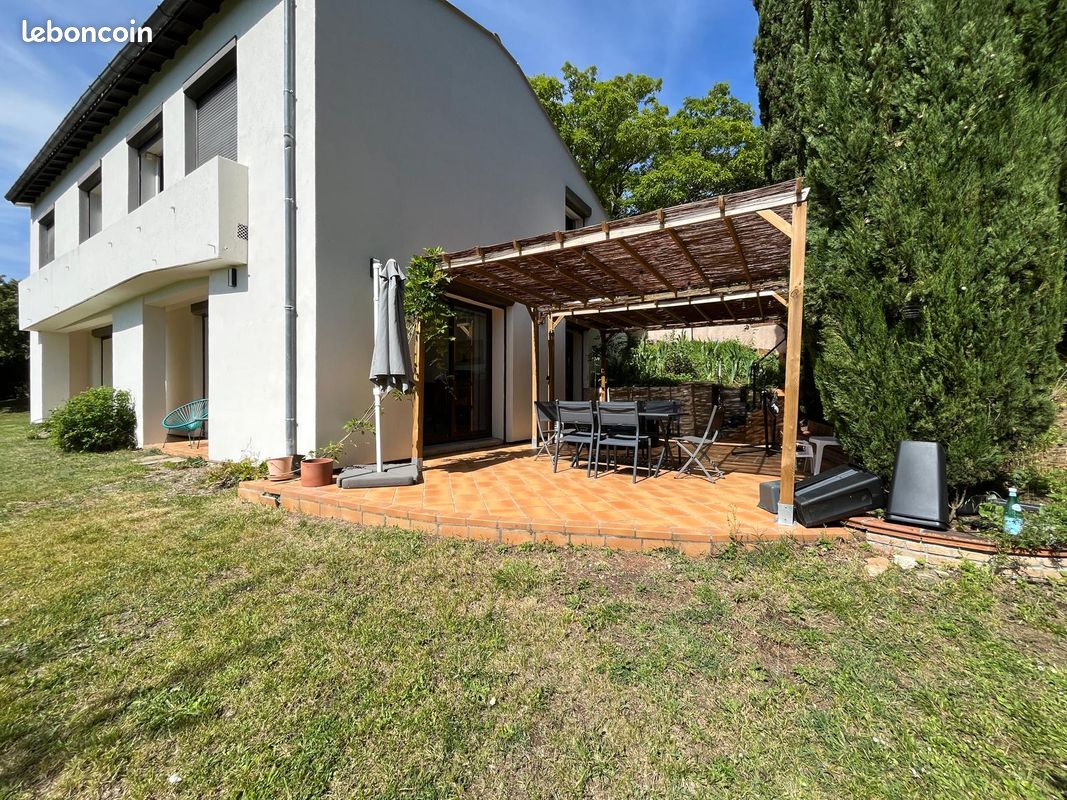 Maison 7 pièces 180 m² · à Pechbusque · 180 m² · 695 000 €