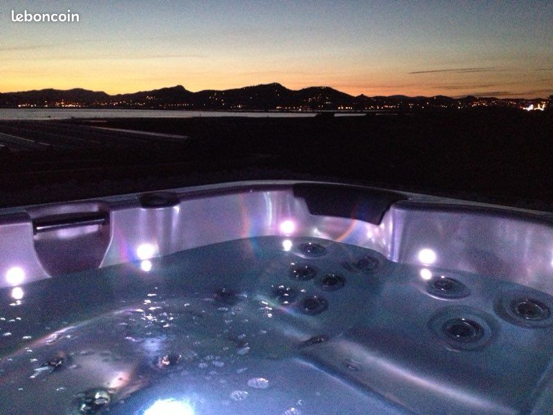 Appartement 2 pièces 55 m² · à Hyères · 55 m² · 1 200 €