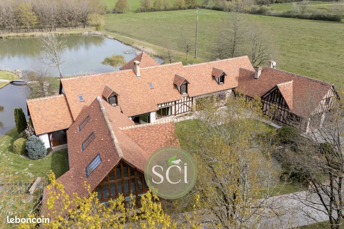 Maison 8 pièces 422 m² · à La Marolle-en-Sologne · 422 m² · 1 272 000 €