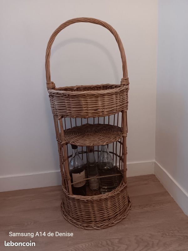 Porte bouteilles en rotin vintage (image 1)