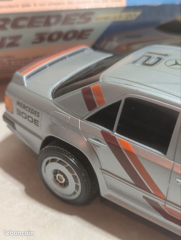 Vintage Mercedes SL Nikko RC Control (Defekt) in Emmenbrücke für CHF 10