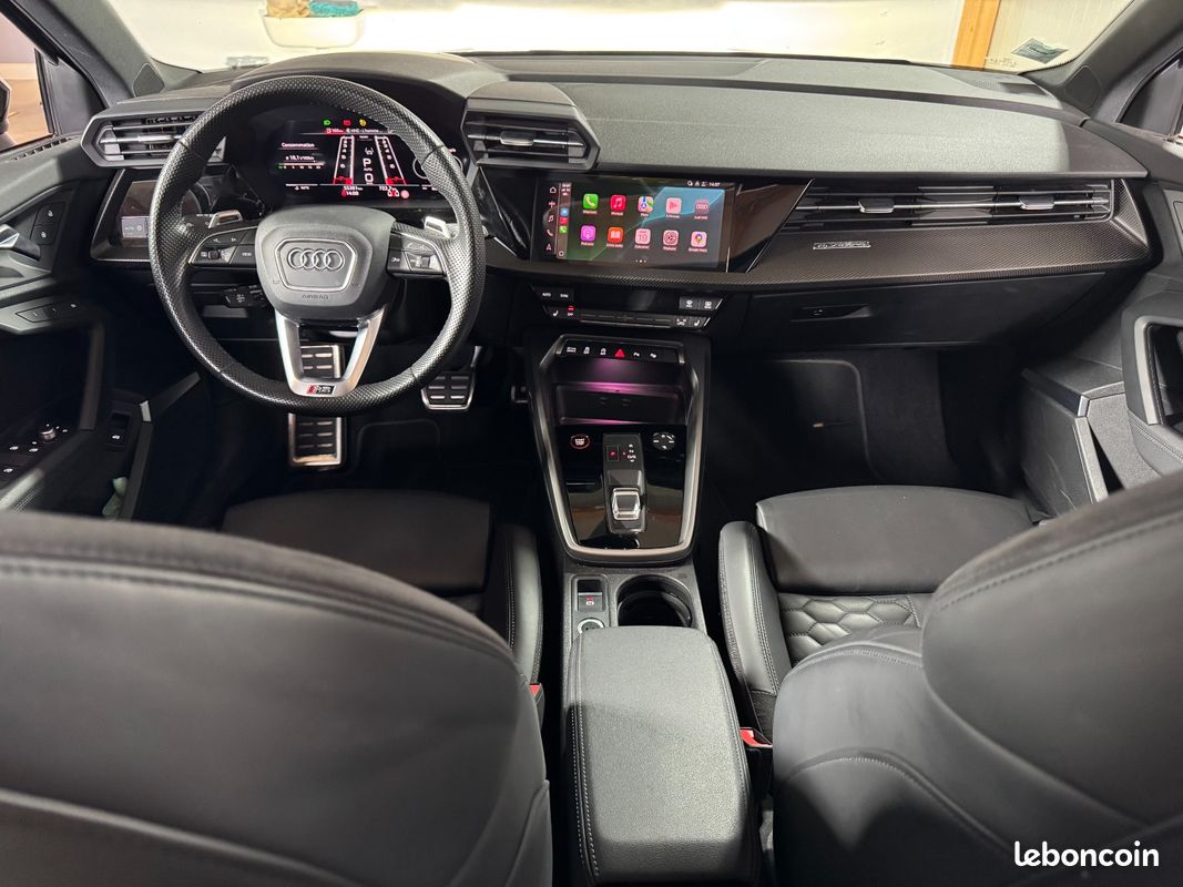 AUDI RS3 SPORTBACK 2.5 TFSI 400 S tronic 7 Quattro (image 18)