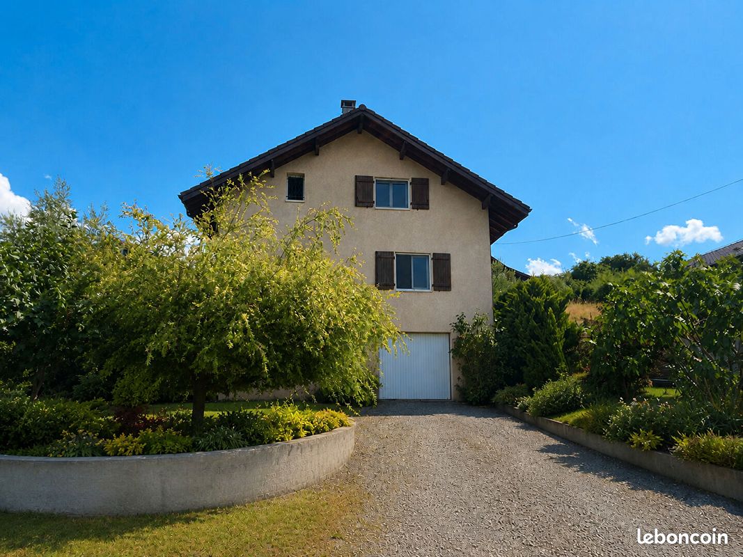 Maison 4 pièces 160 m² · à Lugrin · 160 m² · 540 000 €