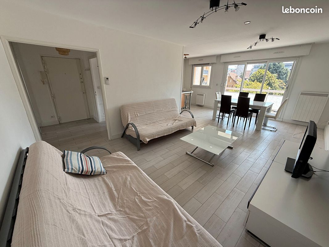 Appartement 3 pièces 75 m² · à Annemasse · 75 m² · 1 700 €