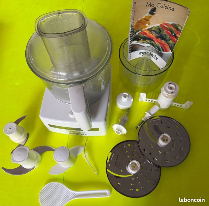 Robot ménager Magimix compact 3200 complet très bon état (image 7)