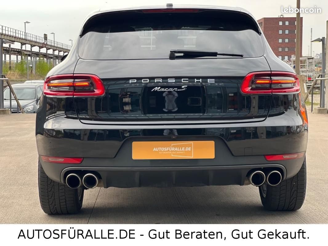Porsche Macan S 40CH - ALCANTARA (image 18)