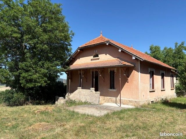 Maison 3 pièces 75 m² · à Parentignat · 75 m² · 112 900 €