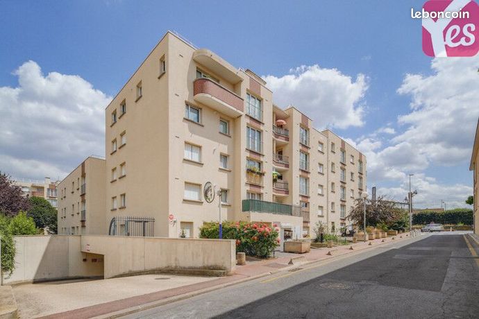 Parking 14 m² Vanves