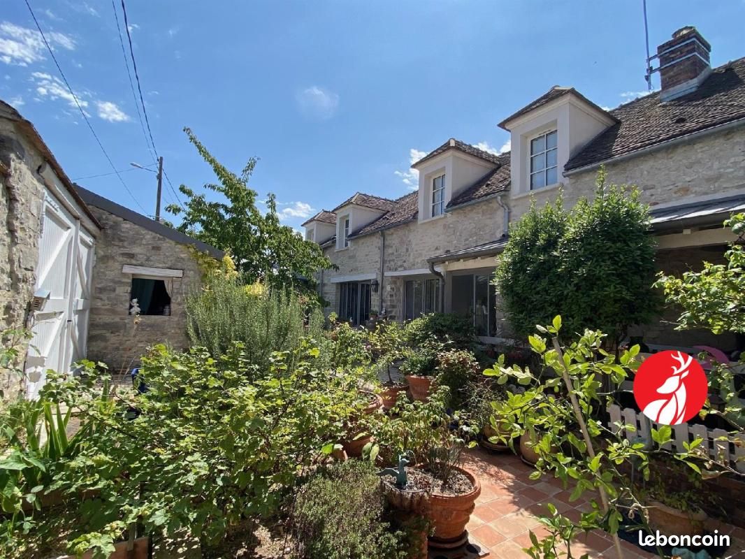 Maison 8 pièces 235 m² · à Achères-la-Forêt · 235 m² · 719 000 €