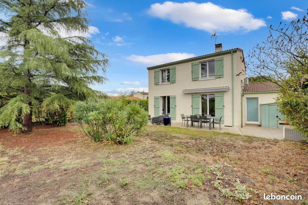 Maison 5 pièces 107 m² · à Castelginest · 107 m² · 319 000 €