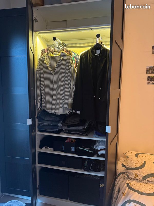 Pax Armoire Ikea Etagere Vetement Dressing IKEA PAX Le Moins