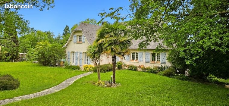 Maison 7 pièces 200 m²