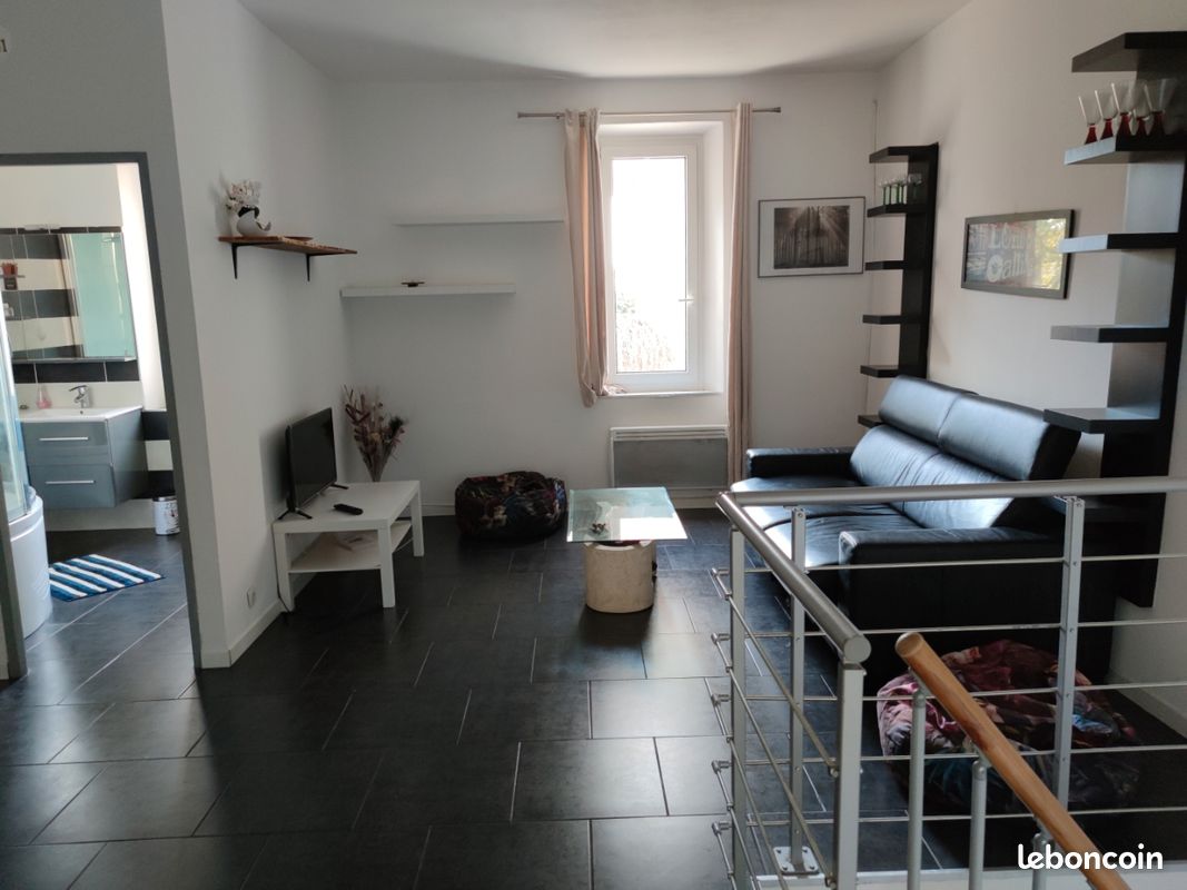 Appartement 2 pièces 60 m² · à Marseille · 60 m² · 890 €
