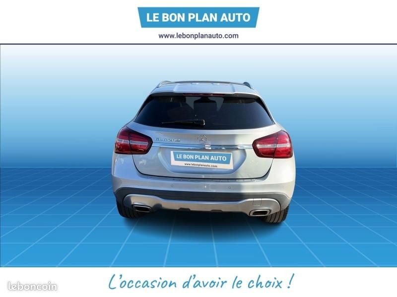 Mercedes-benz GLA 200 Sensation 7G-DCT (image 4)