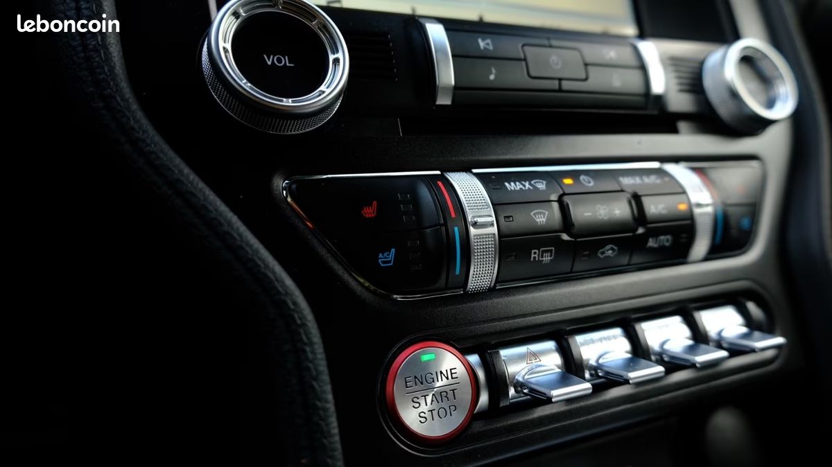 FORD Mustang EcoBoost Mach 1 Style 2.3 Turbo 290 ch – Ford Performance – CarPlay (image 22)
