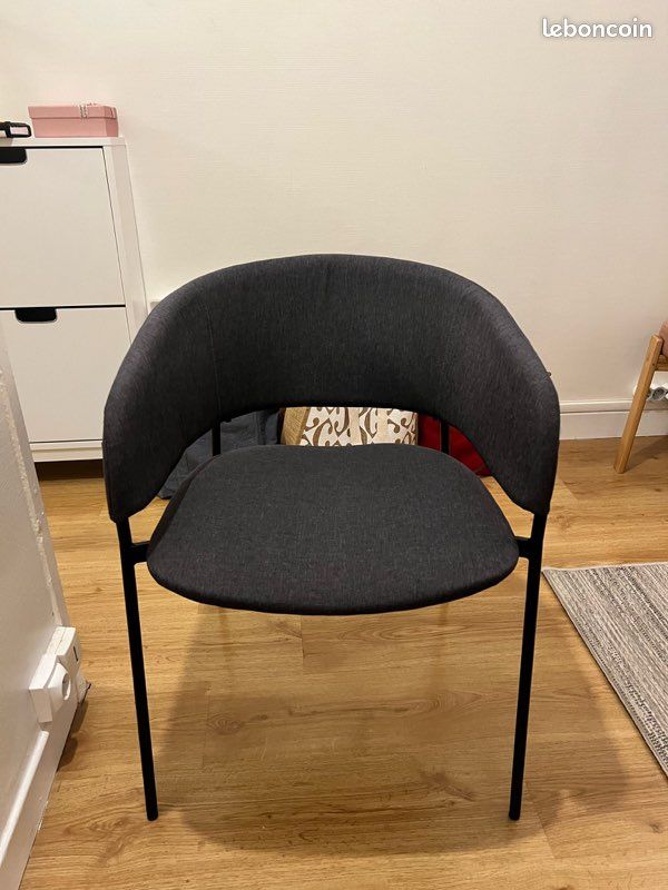 Fauteuil de table (image 1)