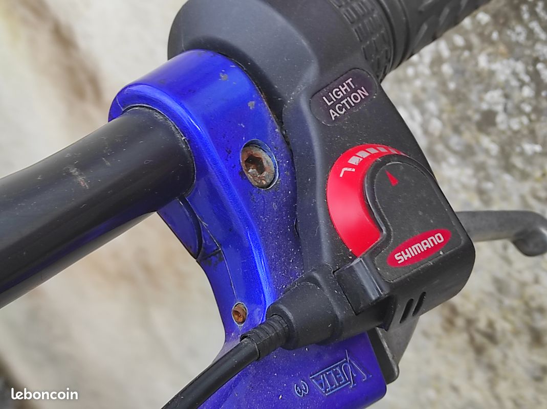 Vélo VTT Gitane 18 vitesses (image 8)