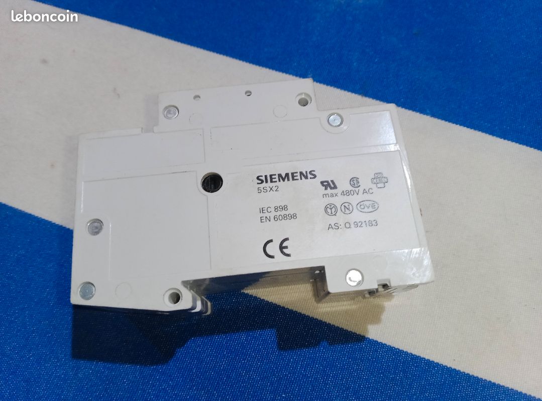 Disjoncteur siemens 5sx22 c13 (image 2)