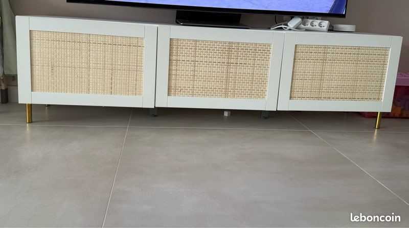 Portes meuble TV cannage besta IKEA (image 2)