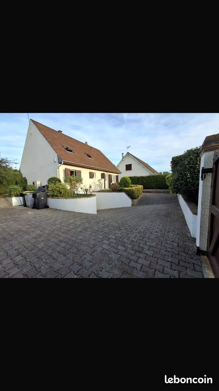 Maison 4 pièces 140 m² · à Longueil-Sainte-Marie · 140 m² · 368 200 €