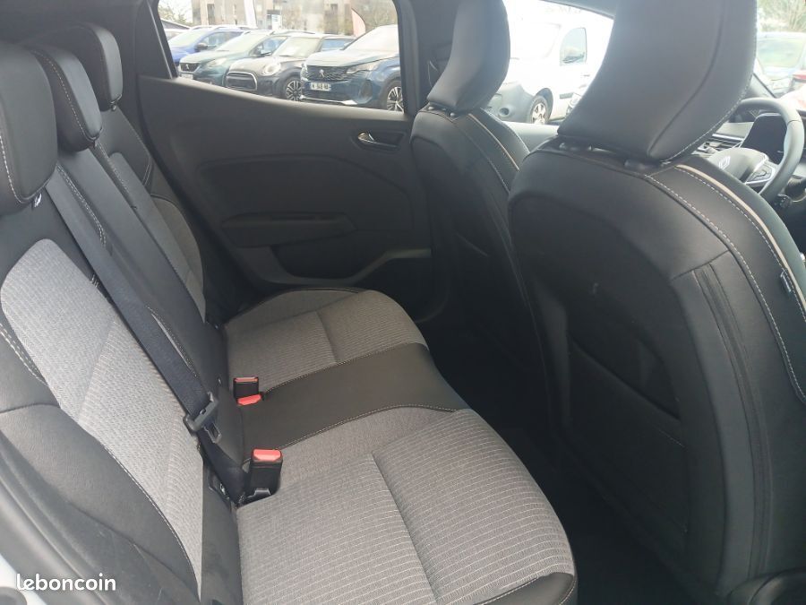 Renault Clio V 1.0 TCe 90 BVM6 TECHNO GPS Camera JA16 (image 20)