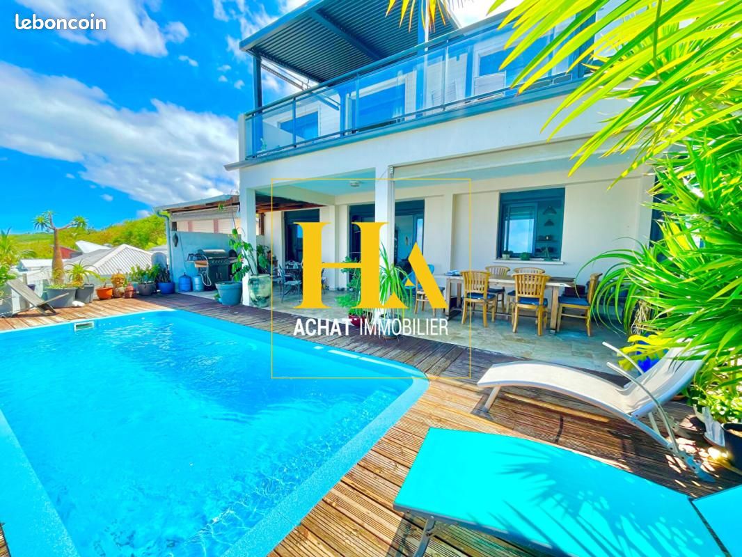 Maison 5 pièces 147 m² · à Saint-Pierre · 147 m² · 555 000 €