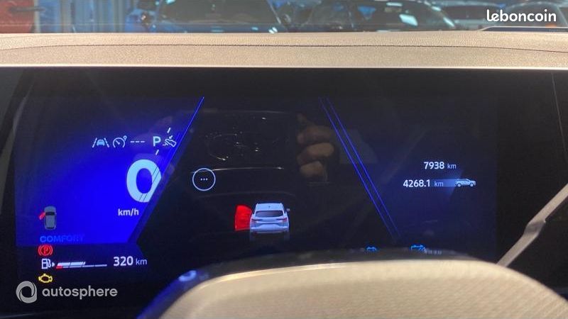 Renault Austral 1.2 E-Tech full hybrid 200ch esprit Alpine - 25 (image 10)