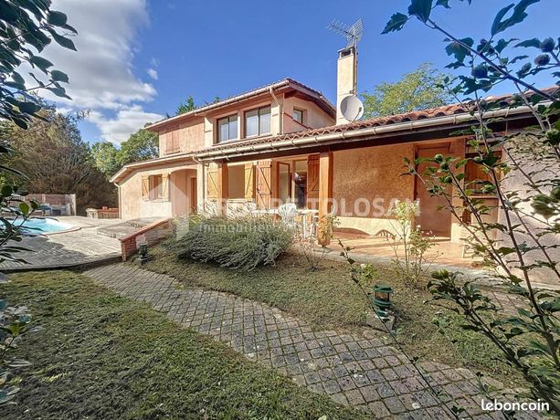 Maison 7 pièces 225 m²