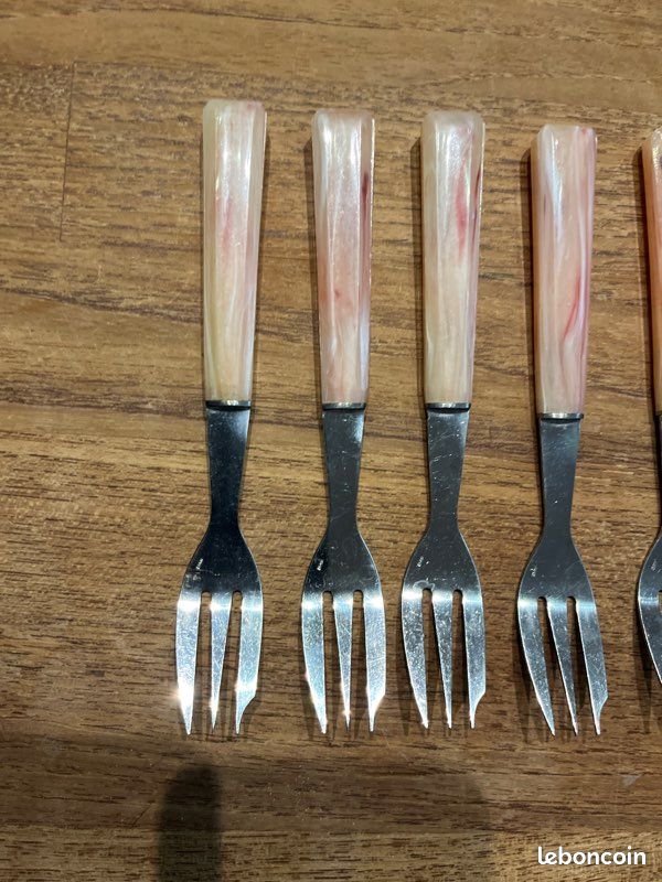 Vintage fourchettes à dessert en inox et Bakélite rose (image 2)