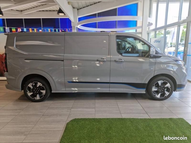 Ford Transit Custom Fg 320 L2H1 2.0 EcoBlue 170ch Sport BVA8 (image 4)