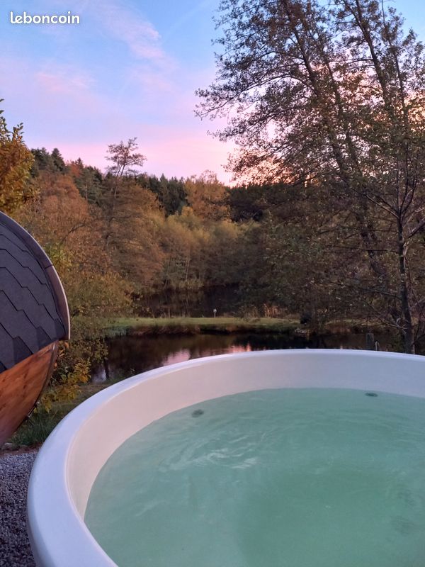 Chalet en pleine nature (spa et sauna) (image 9)