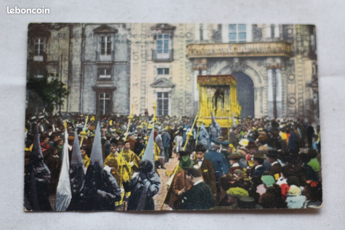 Sevilla, cofradia de la cigarreras saliendo de la fabrica de tabacos, Espagne, carte postale ancienne cpa,vf91 (image 1)