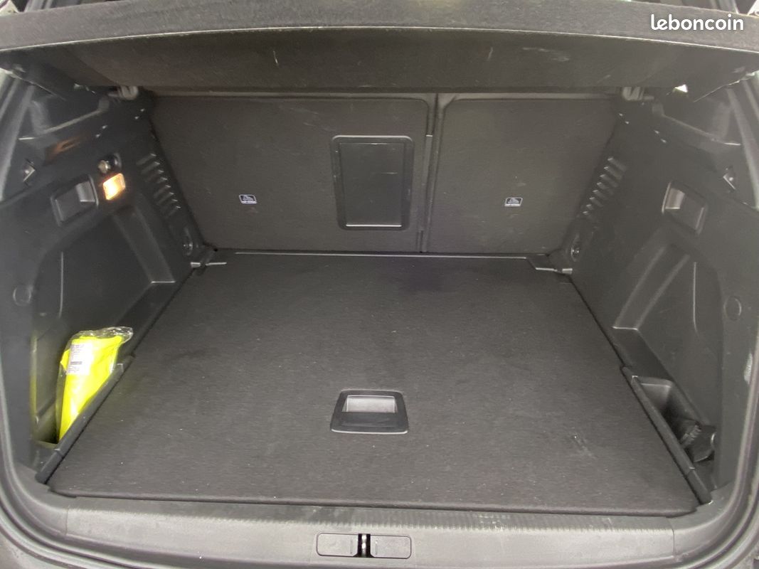 Peugeot 3008 1.5 BLUEHDI 130CH S&S ALLURE PACK EAT8 (image 28)