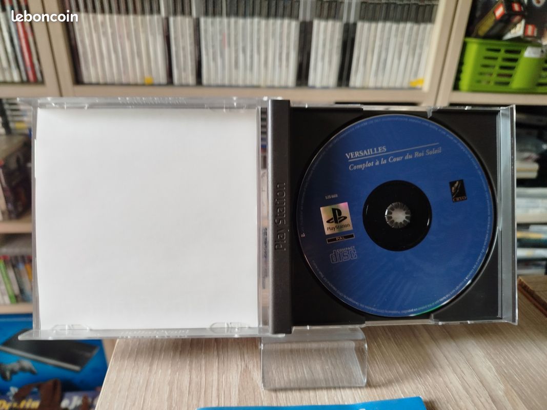 Jeux PS1 PlayStation Versailles complot à la cours du Roi Soleil - Jeux vidéo