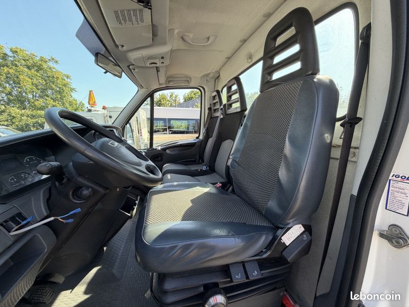 Iveco DAILY 35C17 CHASSIS PX 11000 HT (image 5)
