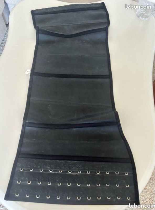 🖤 Ceinture gainante taille – très bon état (image 2)