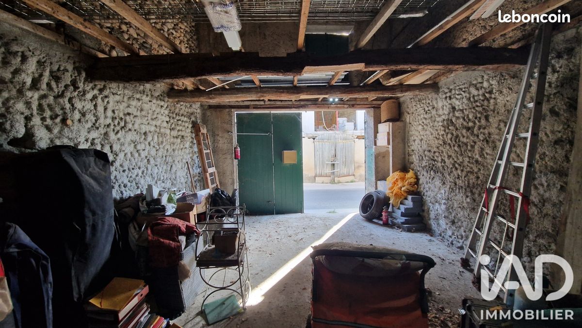 Maison 1 pièce 32 m² · à Valensole · 32 m² · 39 000 €