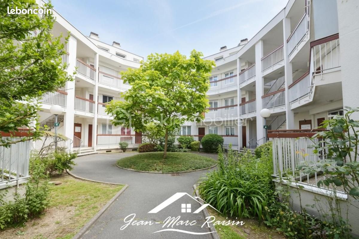 Appartement 5 pièces 92 m² · à Coubron · 92 m² · 235 000 €