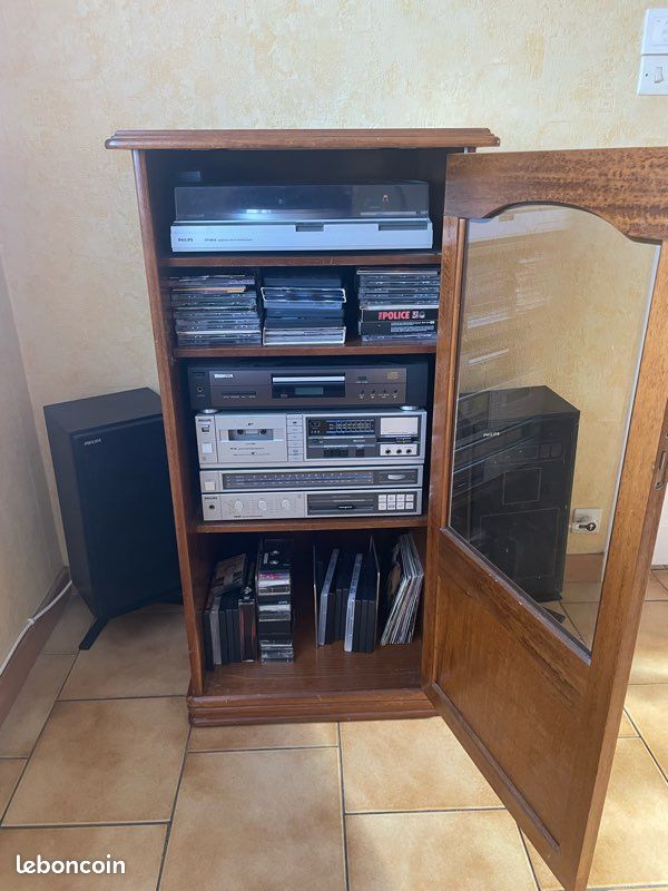 Meuble à disque et 2 enceintes (image 3)