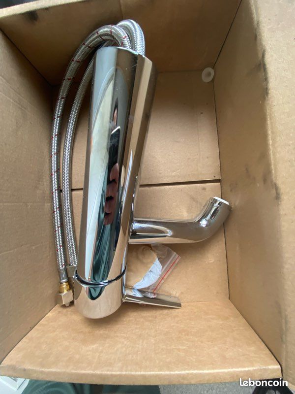 Robinet de lavabo (image 2)
