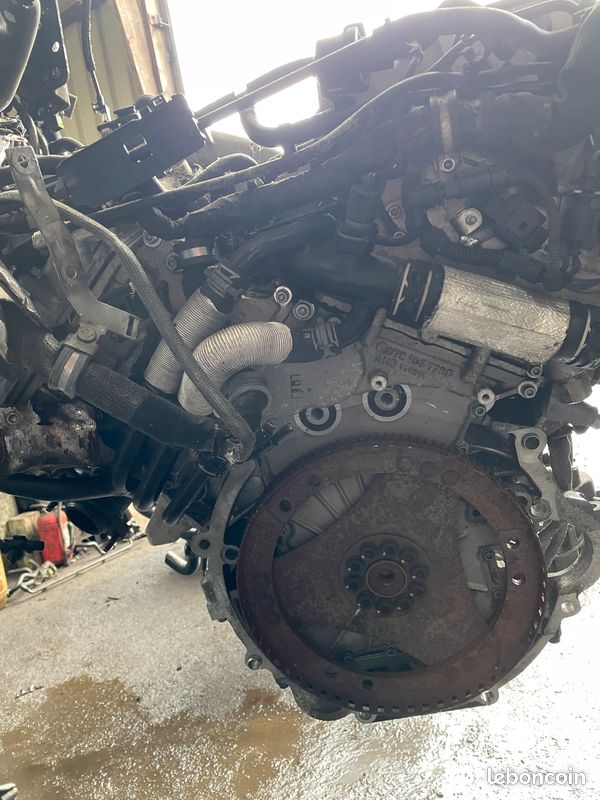 Moteur Volkswagen 6.0 i W12 48V 420cv BAN (image 4)