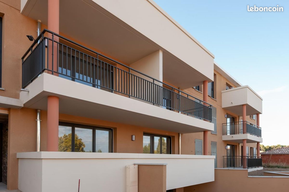 Appartement 2 pièces 45 m² · à Lambesc · 45 m² · 724 €/mois
