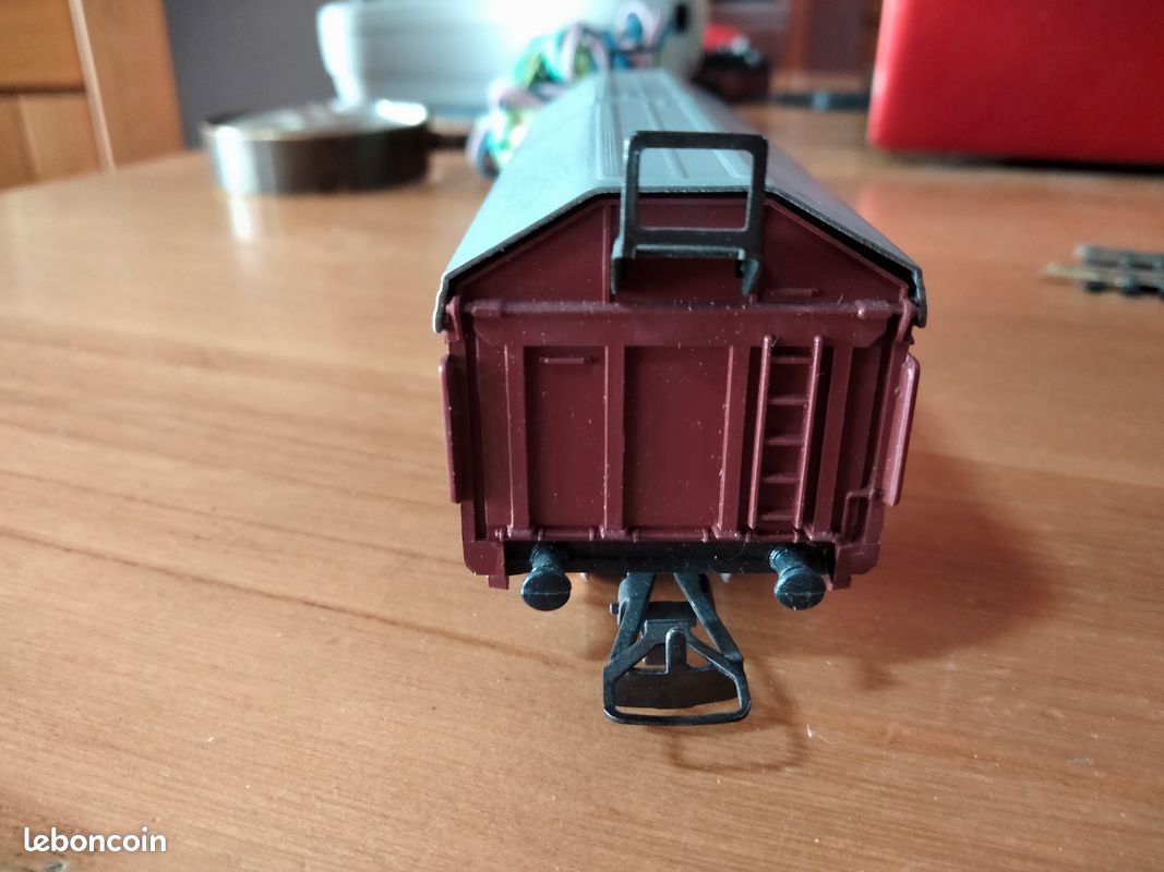 Jouef HO – Lot De 2 Wagons : Citerne Et Tombereau SNCF – Époque 4 – Occasion BO