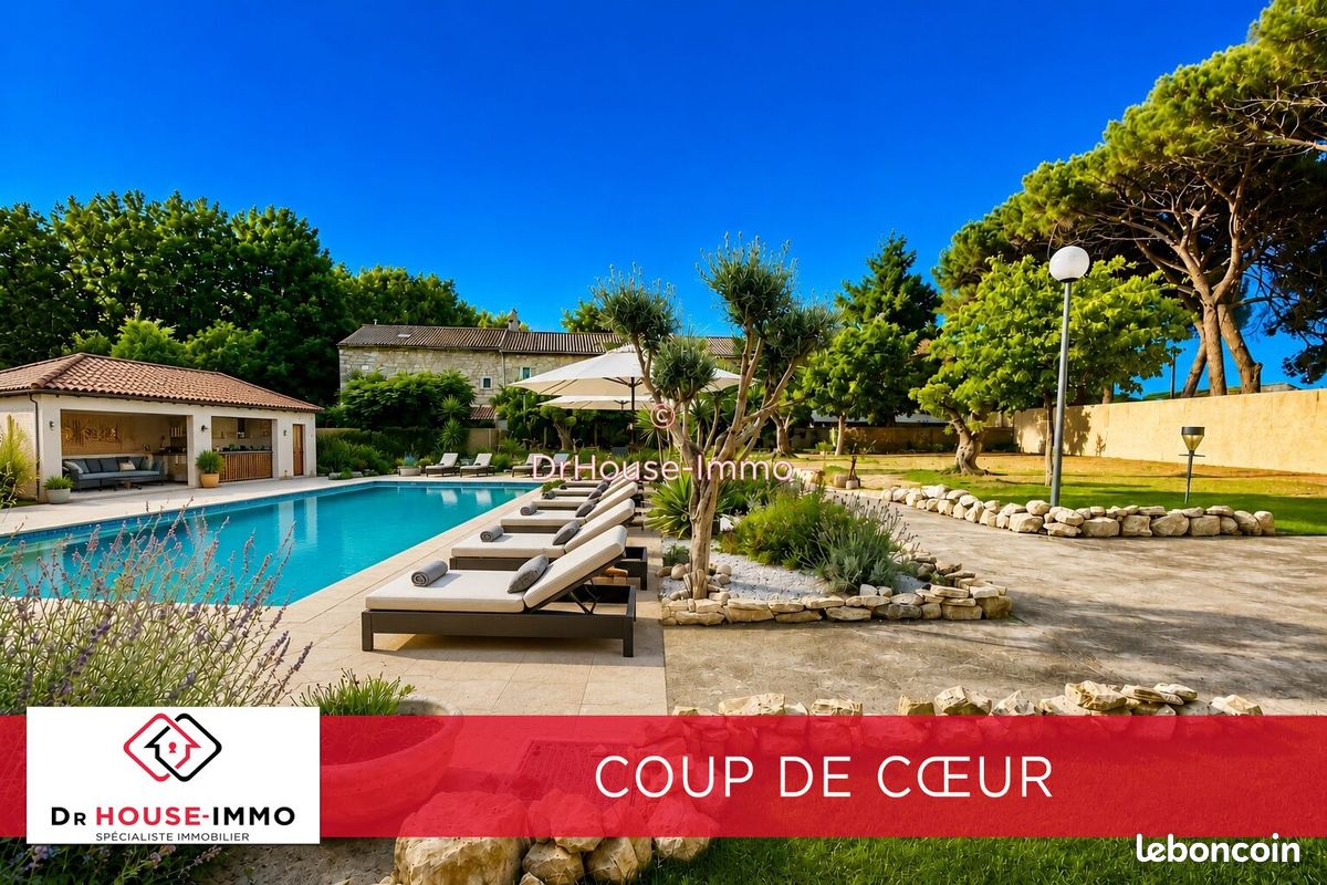 Maison 7 pièces 300 m² · à Vinassan · 300 m² · 899 000 €