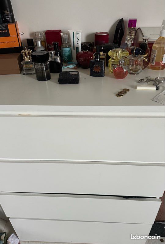 Commode et table de chevet (image 1)