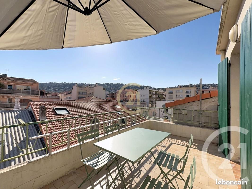 Appartement 2 pièces 36 m² · à Vallauris · 36 m² · 890 €